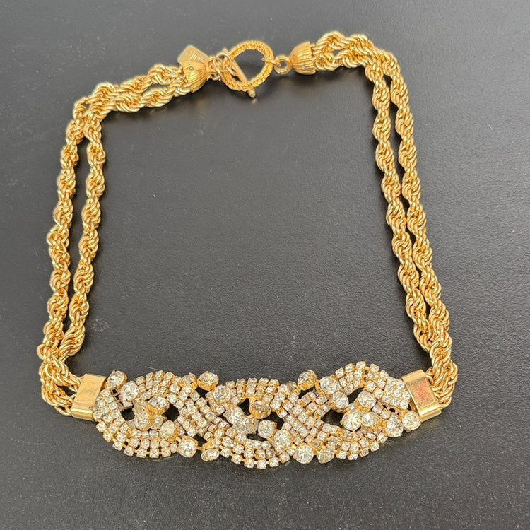 La Perla vintage stunning necklace